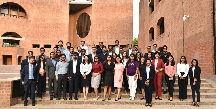 IIM Ahmedabad Students